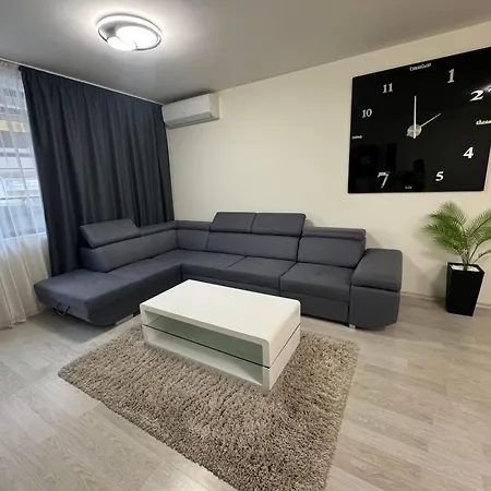 Tres Palmas Apartment